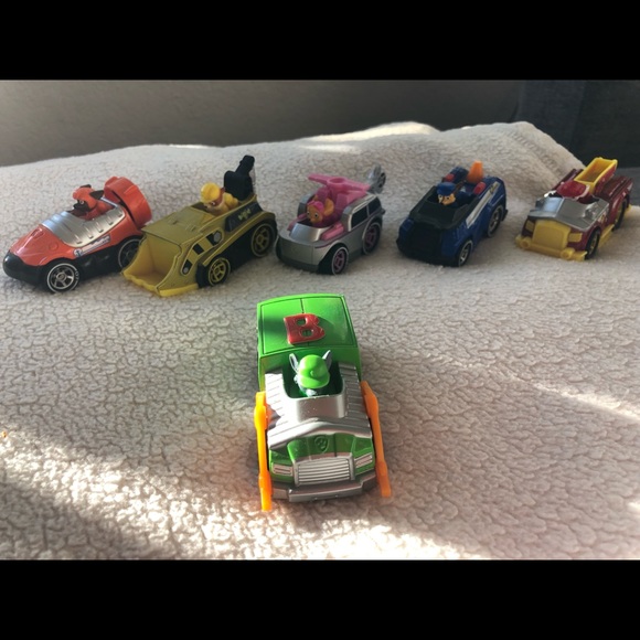 Paw Patrol True Metal 6 Collectible Die Cast Vehicles - Picture 9 of 12